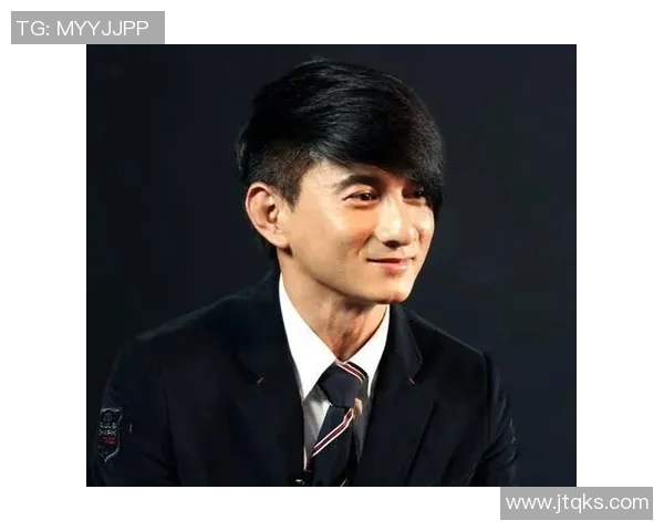 长得像吴奇隆的足球明星究竟是谁他在绿茵场上的表现如何引发热议